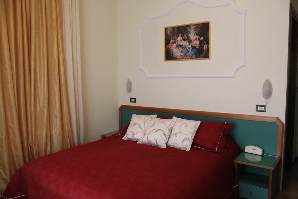 Hotel La Torre 리미니 외부 사진